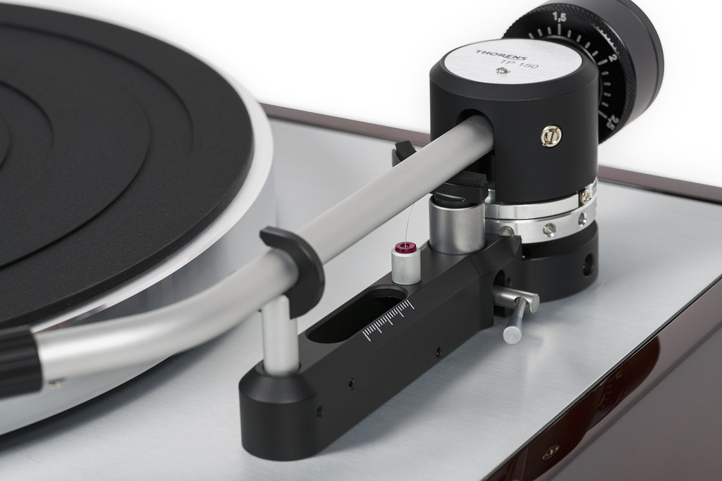 THORENS TP150 唱臂特寫