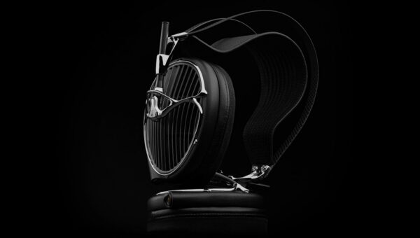 Meze Audio ARTA 超旗艦登場 — High End Vienna 2026 首發，225Ω 最高阻抗平面單元挑戰 Summit-Fi