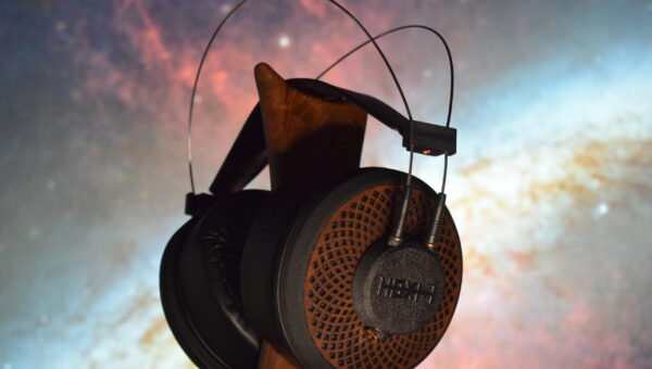 HOXIT AUDIO V1 — 斯洛伐克手造模組化 Planar 頭戴耳機 @ HIGH END Vienna 2026 Start-Up Area