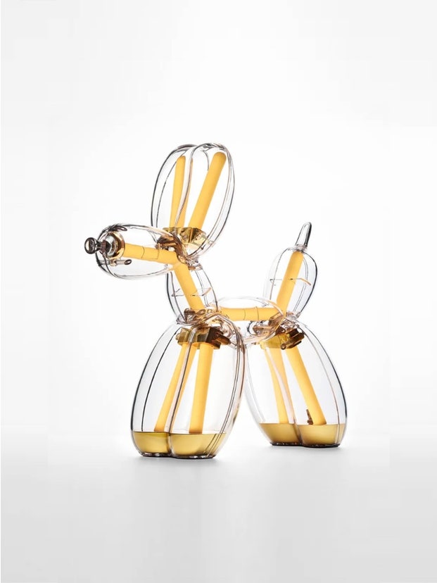 Lexon x Jeff Koons Balloon Dog Lamp Chromatic 透明機身展示